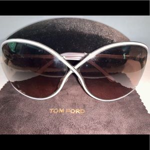 Tom Ford Rickie Butterfly Oversized Sunglasses